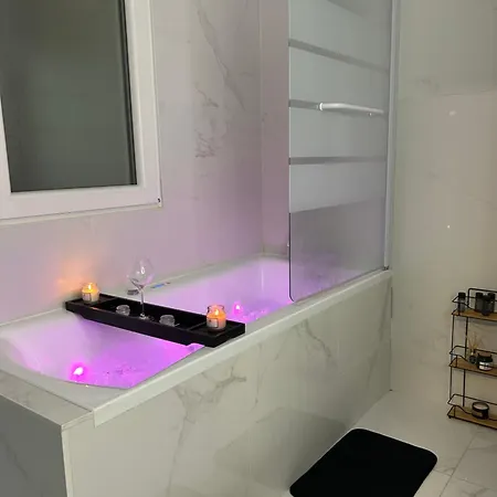 Appartement Avec Jacuzzi Chalon-sur-Saone Exterior photo